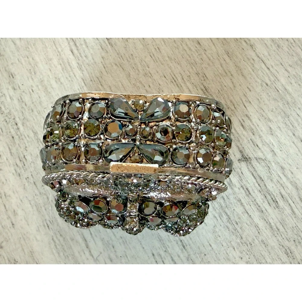 Olivia Riegel Crystal Skull Crown Jewelry Box Gunmetal Finish Gothic New in Box